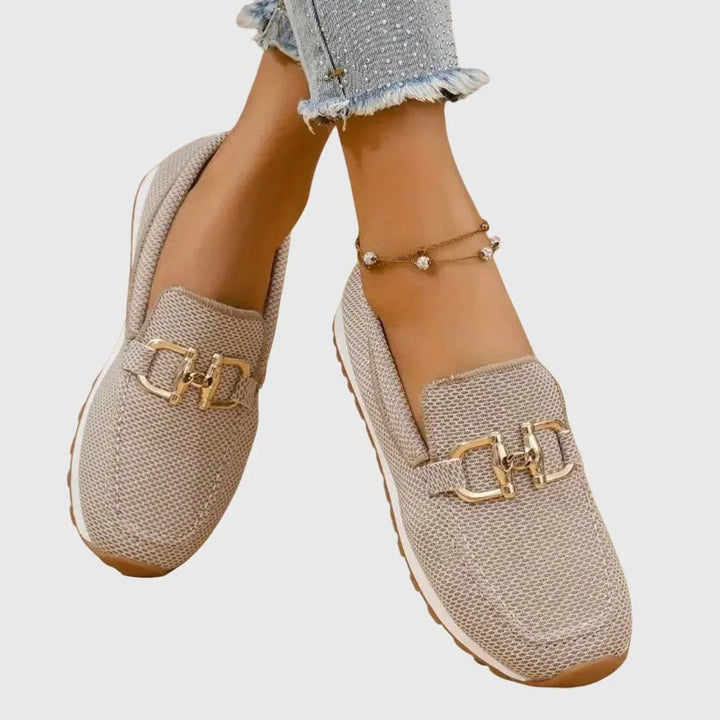 Loafers voor dames – goudkleurig ornament