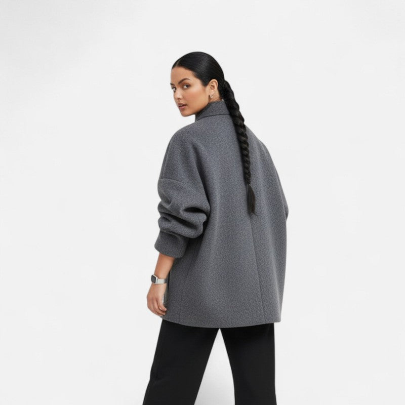 Kvinders kort frakke - Oversized med droppede skuldre